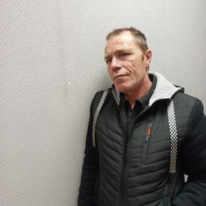Парни в Череповце: Олег, 52 - ищет девушку из Череповца