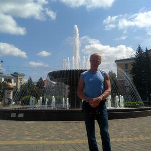Парни в Кемерово: Василий, 64 - ищет девушку из Кемерово