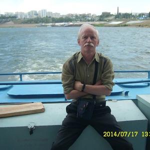 Парни в Челябинске: Анатолий, 69 - ищет девушку из Челябинска