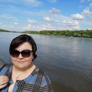 Девушки в Тольятти: Алена , 38 - ищет парня из Тольятти