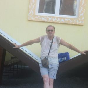 Парни в Таганроге: Lone, 69 - ищет девушку из Таганрога