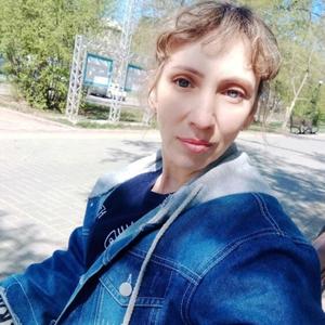 Девушки в Новосибирске: Ольга, 44 - ищет парня из Новосибирска