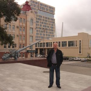 Влад, 55 лет, Владивосток