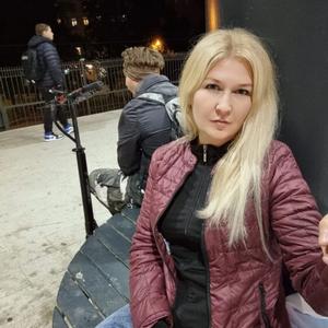 Девушки в Зеленограде: Лика, 36 - ищет парня из Зеленограда