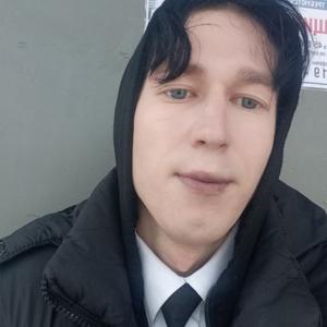 Парни в Ногинске: Сергей, 25 - ищет девушку из Ногинска