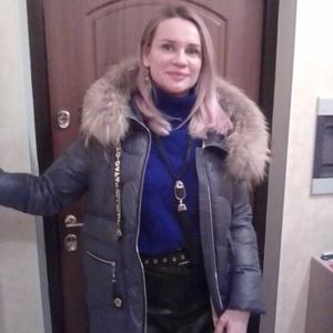 Девушки в Химках: Ирина, 40 - ищет парня из Химок