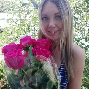 Девушки в Тольятти: Оксана, 37 - ищет парня из Тольятти
