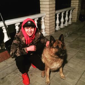 Парни в Екатеринбурге: Даниел, 22 - ищет девушку из Екатеринбурга