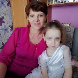 Девушки в Бийске: Ольга, 61 - ищет парня из Бийска