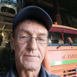 Александр, 55 лет, Магадан