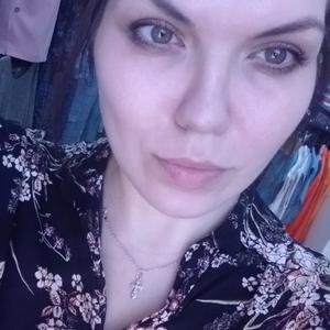 Девушки в Новочебоксарске: Оксана Оксана, 36 - ищет парня из Новочебоксарска