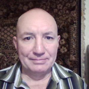 Evgeniy, 64 года, Павлово