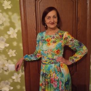 Девушки в Пятигорске: Людмила, 66 - ищет парня из Пятигорска