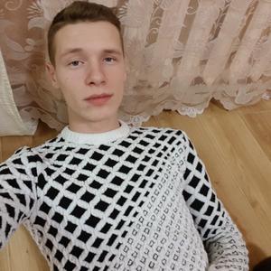 Парни в Владивостоке: Эдуард, 26 - ищет девушку из Владивостока