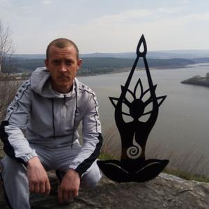 Парни в Челябинске: Сергей, 32 - ищет девушку из Челябинска