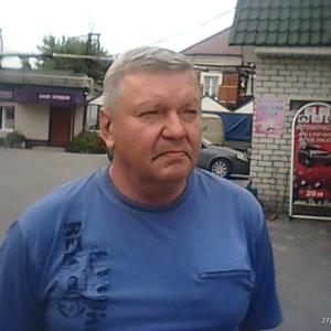 Александр, 56 лет, Брянск