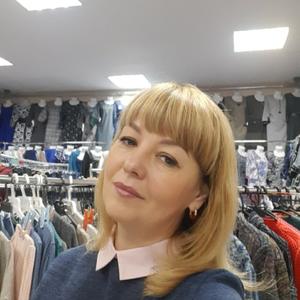 Девушки в Краснокамске: Наталья, 51 - ищет парня из Краснокамска