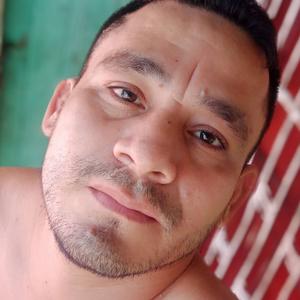 Alex, 38 лет, Managua