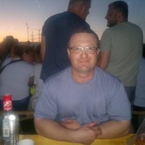 Парни в Омске: Леонид, 57 - ищет девушку из Омска