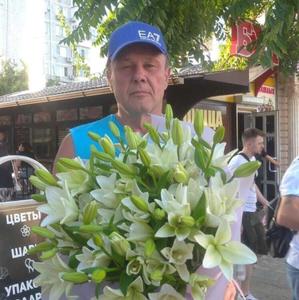 Парни в Краснодаре (Краснодарский край): Виталий, 62 - ищет девушку из Краснодара (Краснодарский край)