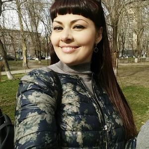 Девушки в Якутске: Di, 40 - ищет парня из Якутска