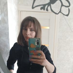 Девушки в Волгограде: Екатерина Бир, 40 - ищет парня из Волгограда