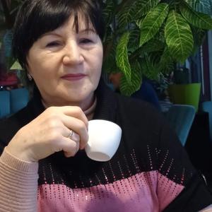 Девушки в Таганроге: Наталья, 68 - ищет парня из Таганрога