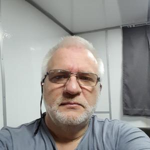 Бронислав, 56 лет, Владивосток