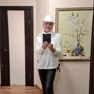 Анна, 62 года, Владивосток
