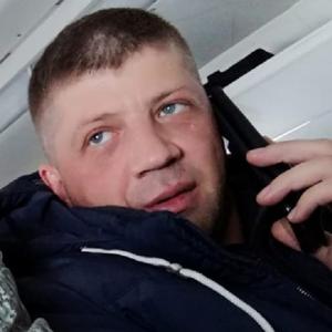 Олег, 46 лет, Иркутск