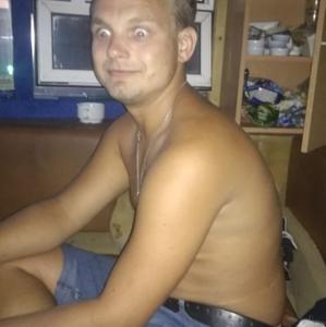Илья, 32 года, Колпино
