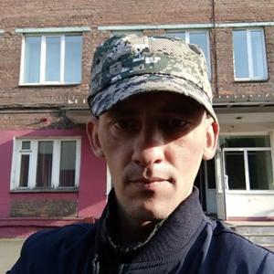 Парни в Новокузнецке: Михаил, 40 - ищет девушку из Новокузнецка