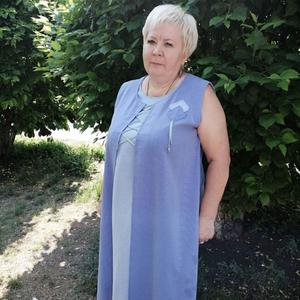 Елена, 60 лет, Курган