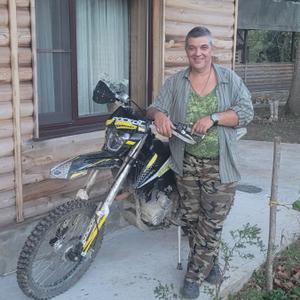 Парни в Туапсе: Андрей, 54 - ищет девушку из Туапсе