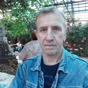 Парни в Вологде: Николай, 66 - ищет девушку из Вологды