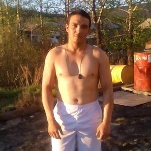 Андрей, 35 лет, Магадан