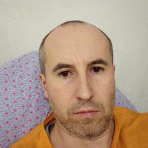 Парни в Казани (Татарстан): Руслан, 43 - ищет девушку из Казани (Татарстан)
