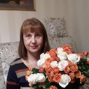 Ирина, 61 год, Уссурийск