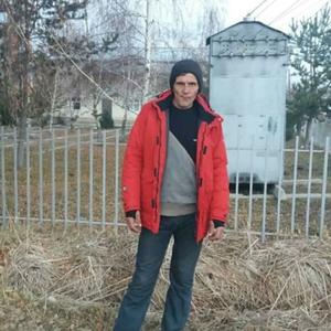 Парни в Караколе (Кыргызстан): Виталий, 37 - ищет девушку из Каракола (Кыргызстан)