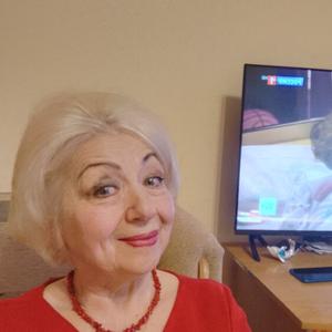 Девушки в Калининграде: Людмила, 63 - ищет парня из Калининграда