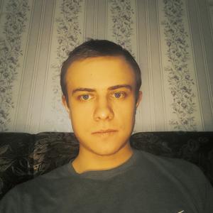 Игорь, 25 лет, Тихвин