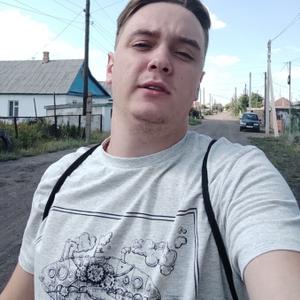 Парни в Калининграде: Виталий, 23 - ищет девушку из Калининграда