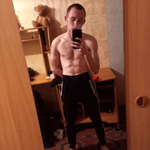 Антон, 23 года, Омск