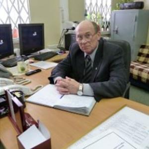 Владимир, 70 лет, Псков