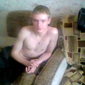 Андрей, 27 лет, Назарово