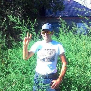 Парни в Теберде: Юрий, 42 - ищет девушку из Теберды