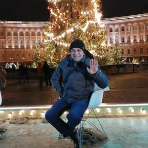 Рустам, 46 лет, Санкт-Петербург