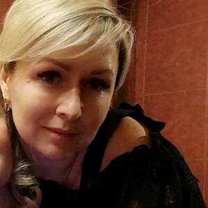 Девушки в Мурманске: Татьяна, 46 - ищет парня из Мурманска