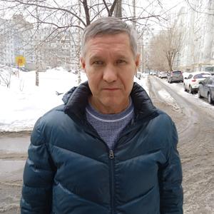 Александр, 60 лет, Казань