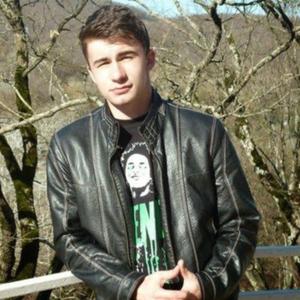 Парни в Гаджиево: Кирилл, 27 - ищет девушку из Гаджиево